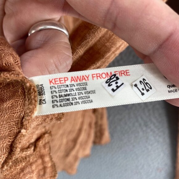 Free People Top Womens Large Brown 3/4 Angel Sleeves Ruffled Godet Gauzy Boho - Picture 6 of 10